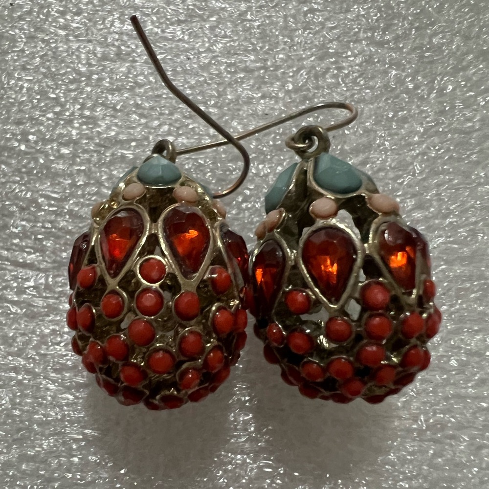 Beautiful Earing - Picture 2 of 4